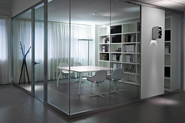 Glamour Meeting Table by Sinetica