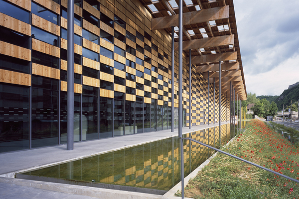 Kengo Kuma: 3 Works In Wood