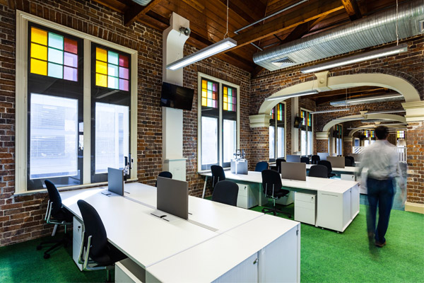 wotif_group_1
