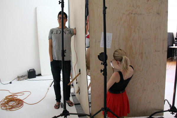 behind_the_scenes_01