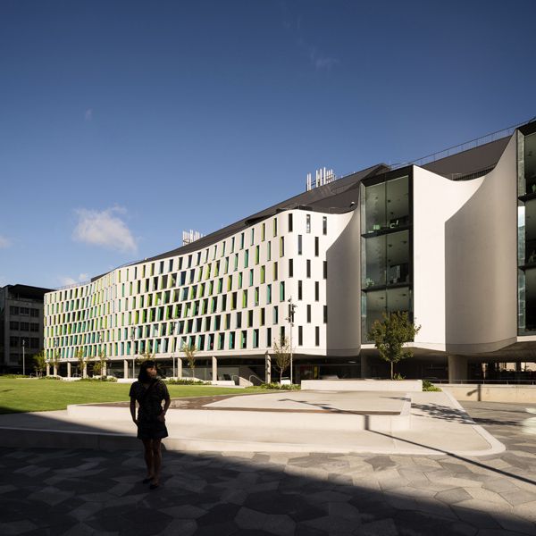 educational_durbachblockjaggersarchitectsbvnarchitecture_utssciencefacultybuilding_darrenbradley_bia_professional_shots_08