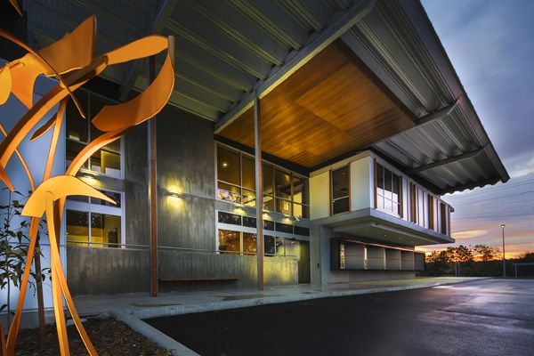 public_hassell_shoalhavencancercarecentre_mikechorley_bia_professional_shots_25