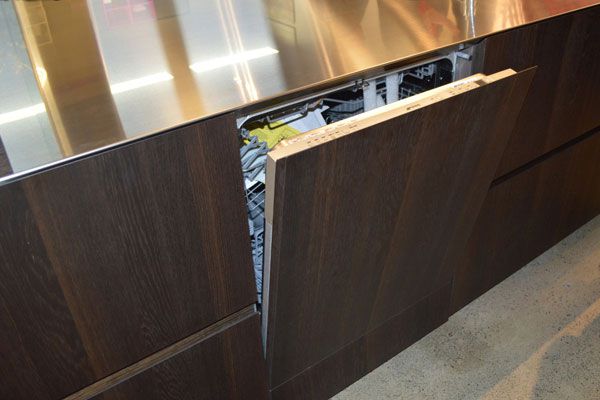 18637032_04_credit-kitchen_by_think_dzine_push_to_open_dishwasher_crop_3-2