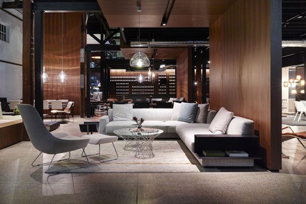 Enjoy the design experience at Living Edge