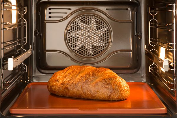 18772424_06_150813_stone_base_flat_withbread