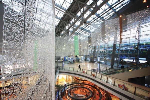 Versatile Design Solutions by Austaron Surfaces – IDL