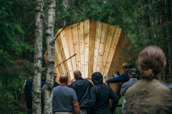 forest_installation_indesignlive