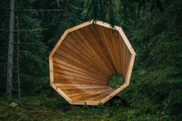 forest_installation_indesignlive