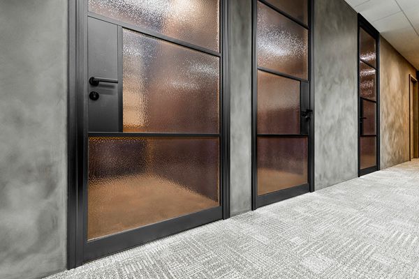 JEB International – Glass – Indesign Live