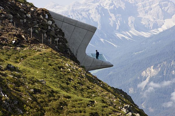Zaha Hadid | Indesign Live