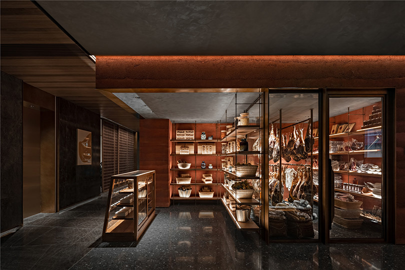 Hong 9871 by IN.X in Shanghai, China, restaurant hospitality design Indesign