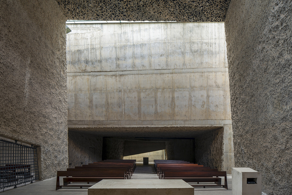 Fernando Menis wins World Building of the Year 2025 for The Holy Redeemer Church