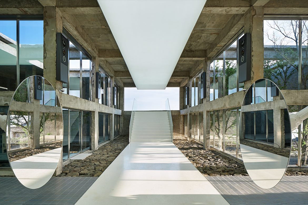 An abandoned warehouse becomes a gallery in Jeju-do, South Korea