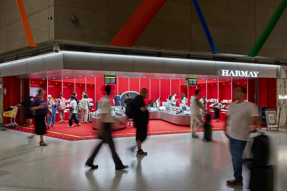 AIM Architecture elevates HARMAY’s signature style at Hongqiao Airport
