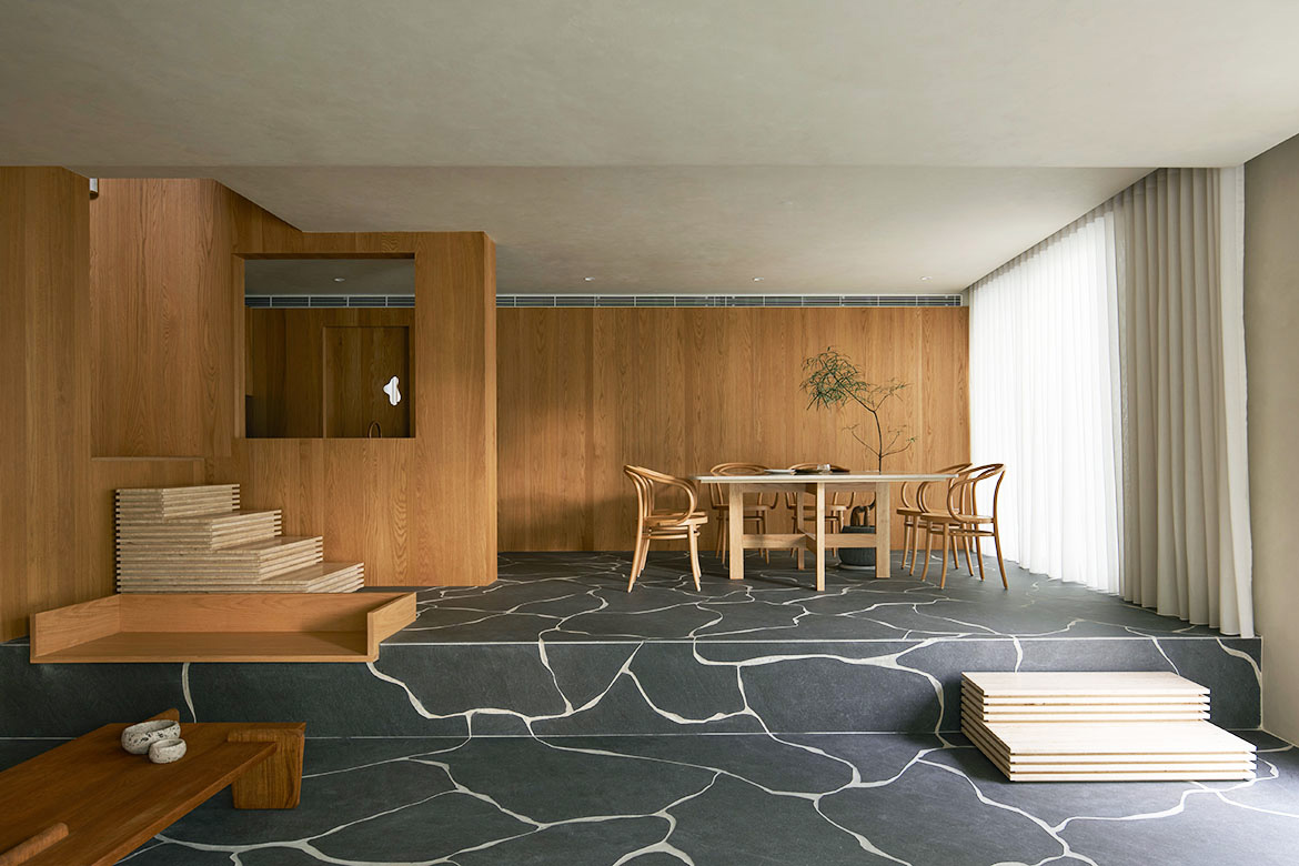 Can everyday elements be art? L Architects explores this proposition within the domestic setting