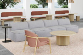 Hugs Lounge