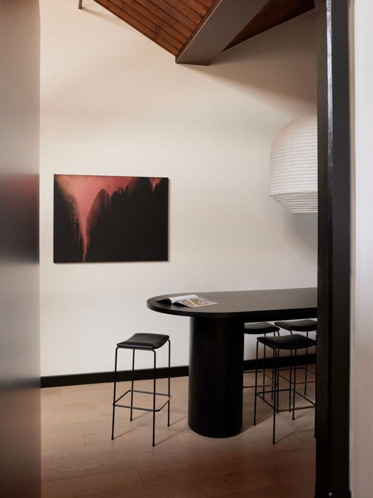 Curated visual reference: Studio Interior Branding Hurdle Reference: Chamberlain Architecture And Interiors Studio