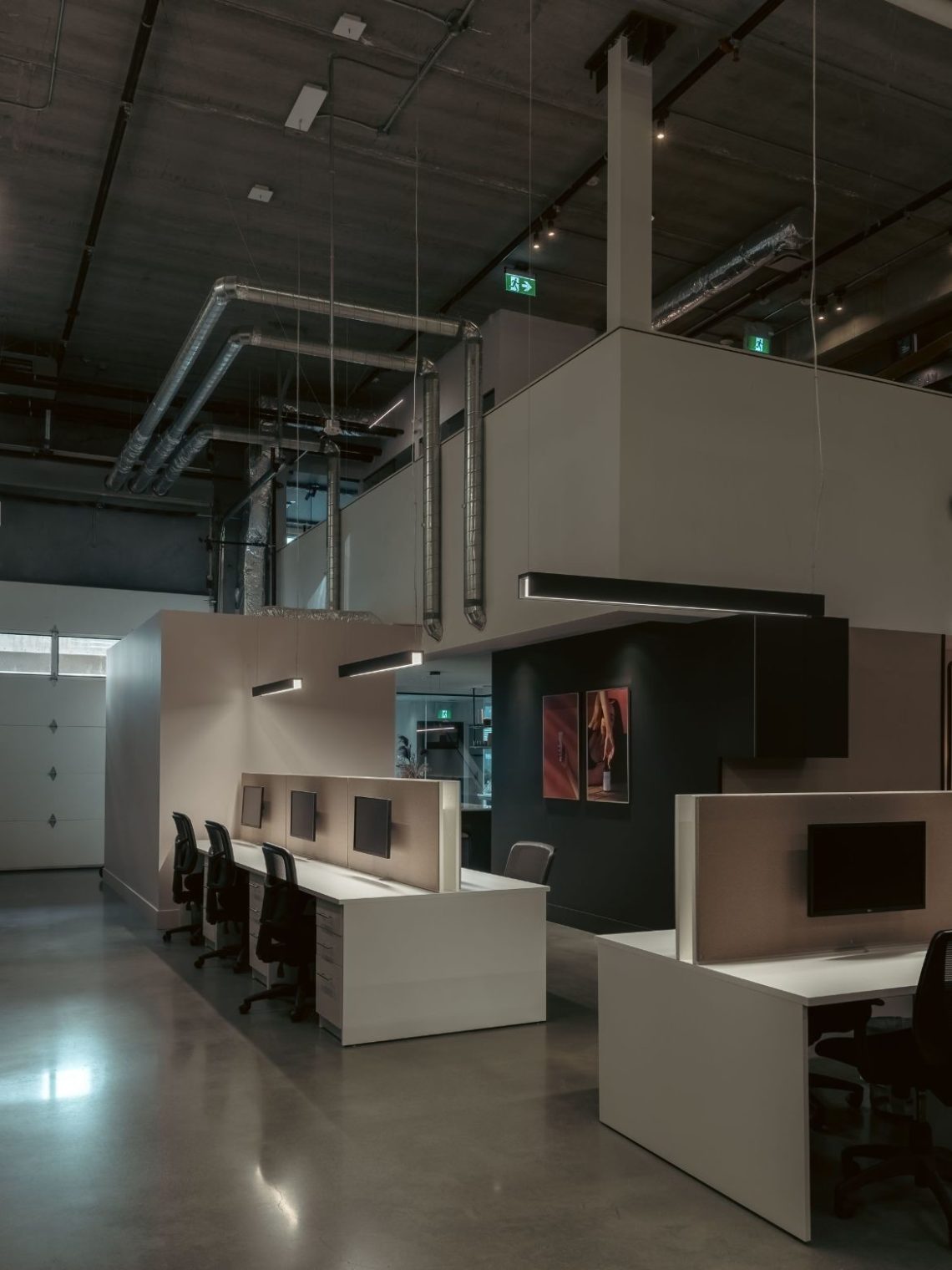 Alera's multifunctional workplace by Studio Roslyn IndesignLive