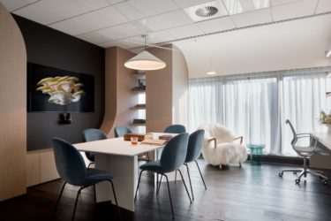 FMD Architects’ Queens Chambers delivers relaxed beauty