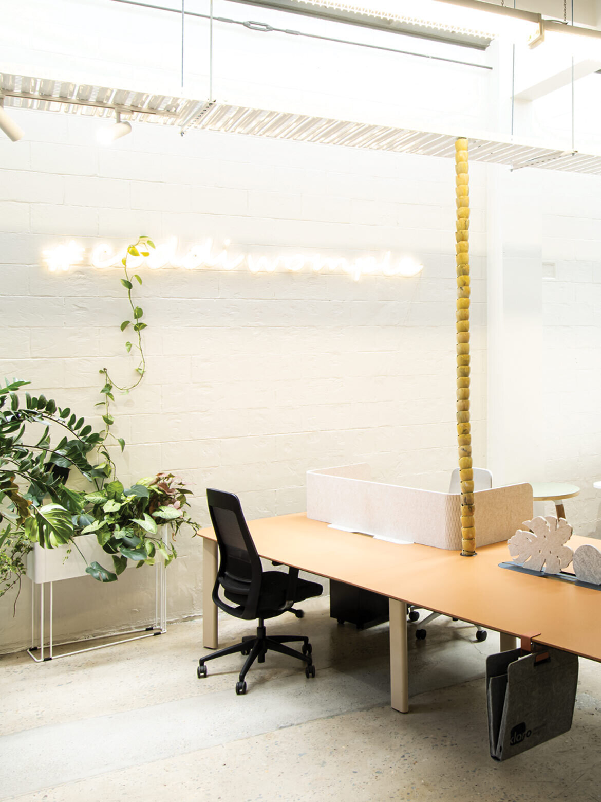 Klaro Industrial Design KID Featured – GROVE planter, ZERO umbilical, OBLONG workstation, SCORE screen, BAG 