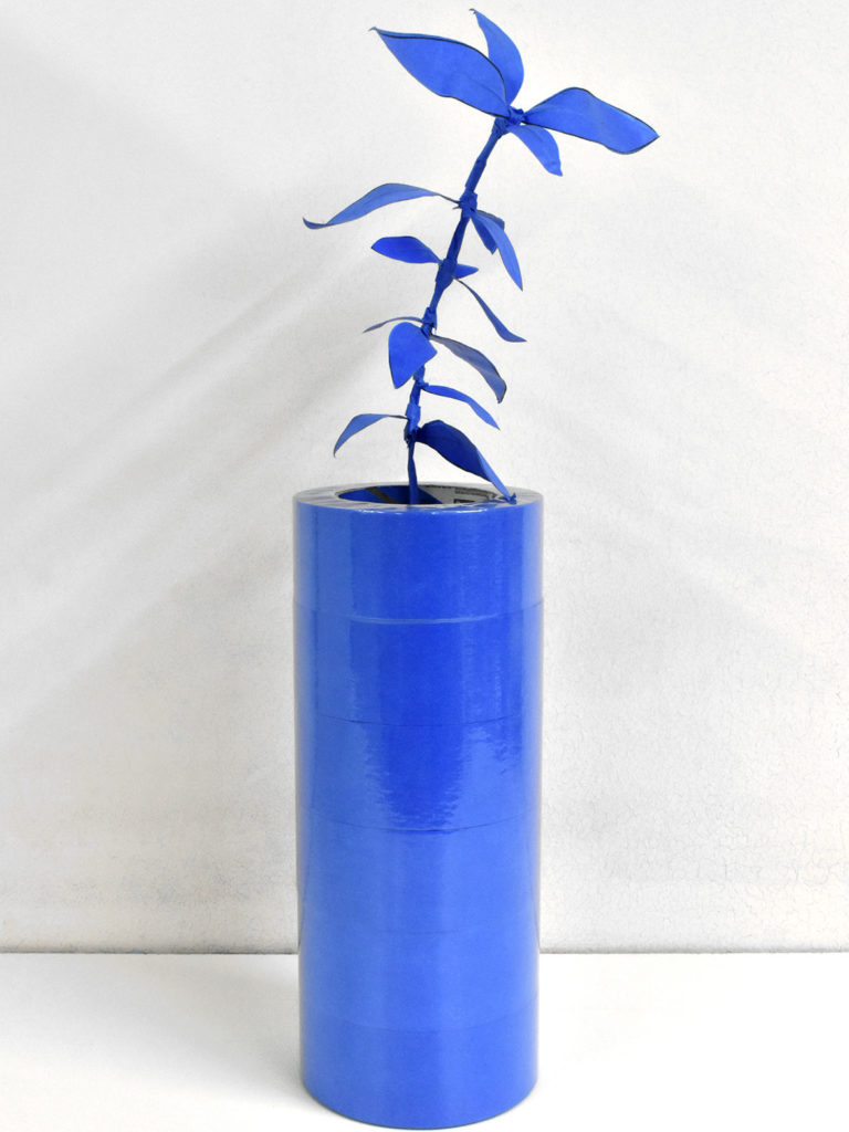 David Kruk’s vase, made from an unopened 6-pack of Scotch blue tape #2090, image courtesy of the artist.