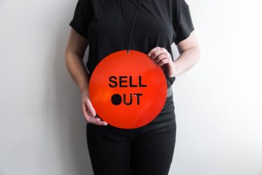 Step Right Up! It’s Online Auction Time!