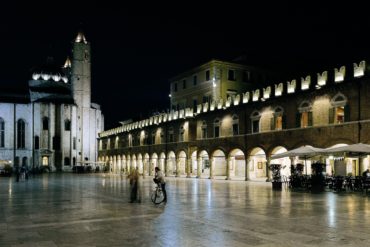 Lingotto – LED Direct Light Luminaire