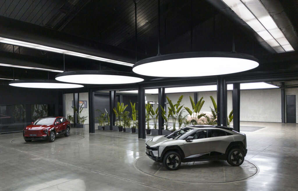 Mahindra studio by SJK Architects | Indesignlive