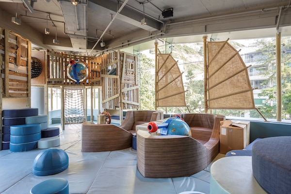 Maggie & Rose: Keeping it in the Family