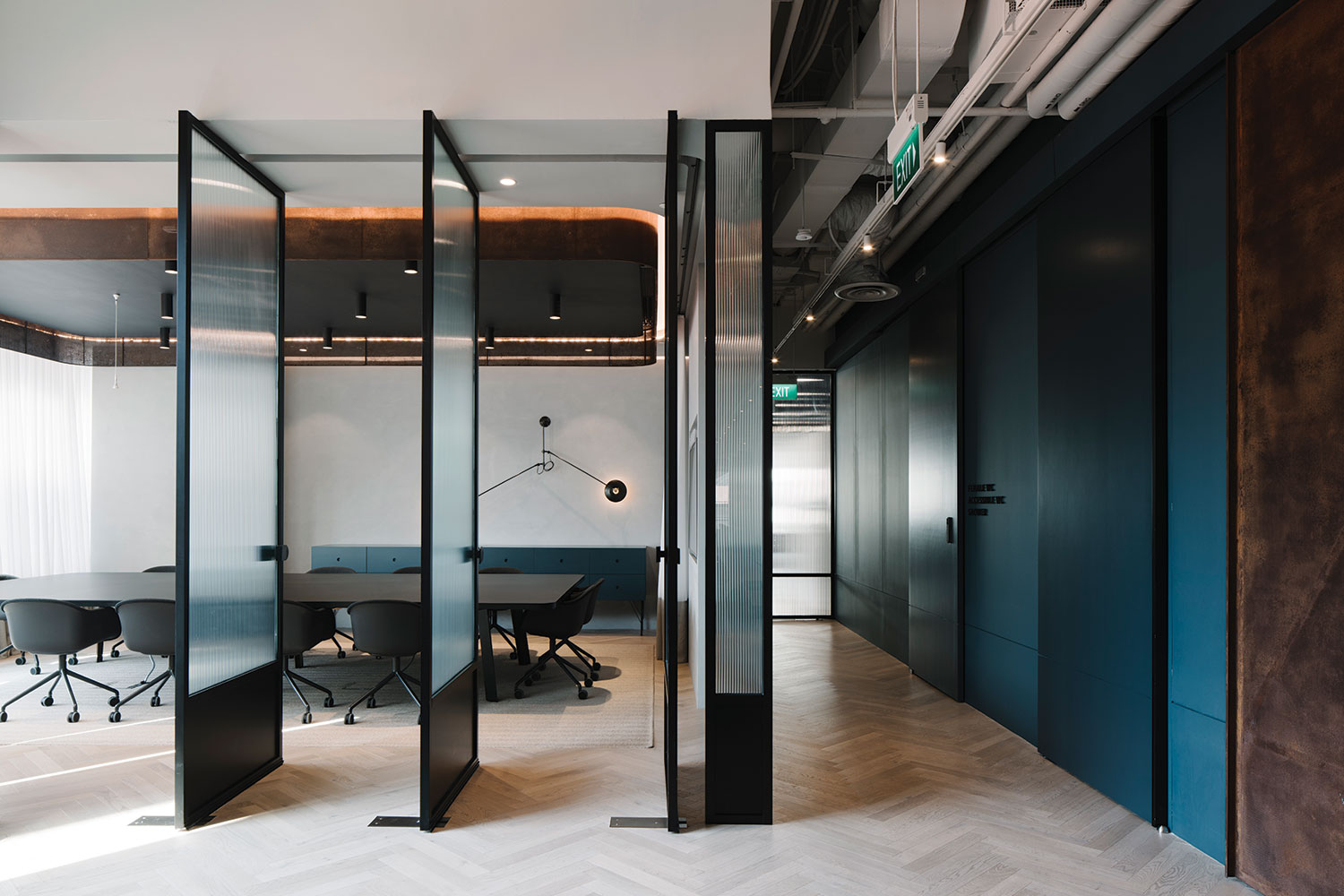How does Architecture Shape Employment?
