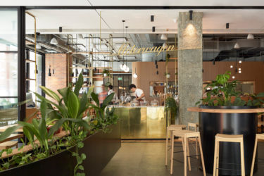 Motorwagen in Brisbane by KP Architects