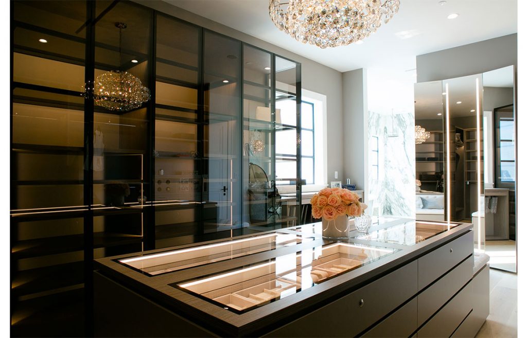 S28 Walk in Wardrobe, display storage solutions Indesignlive