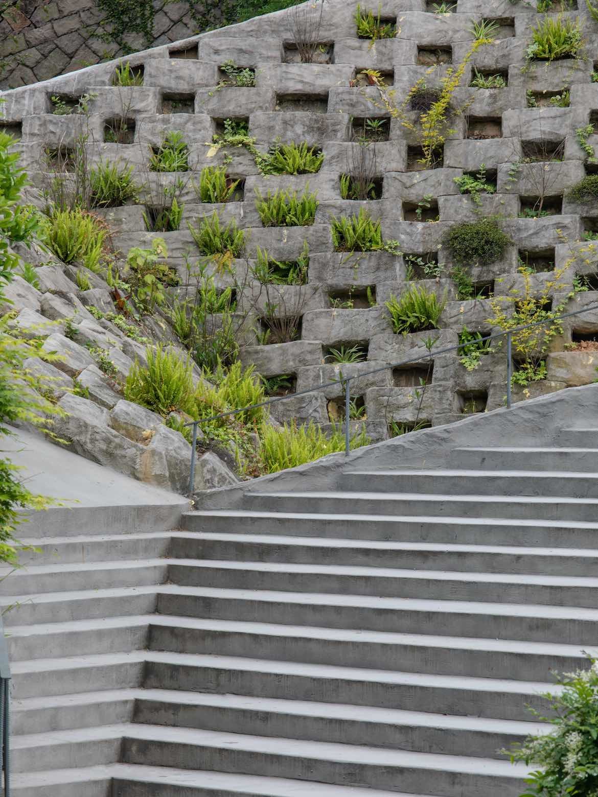 Concrete is one of the most versatile of materials. Gillian Serisier rounds up 5 truly outstanding examples of concrete structures.