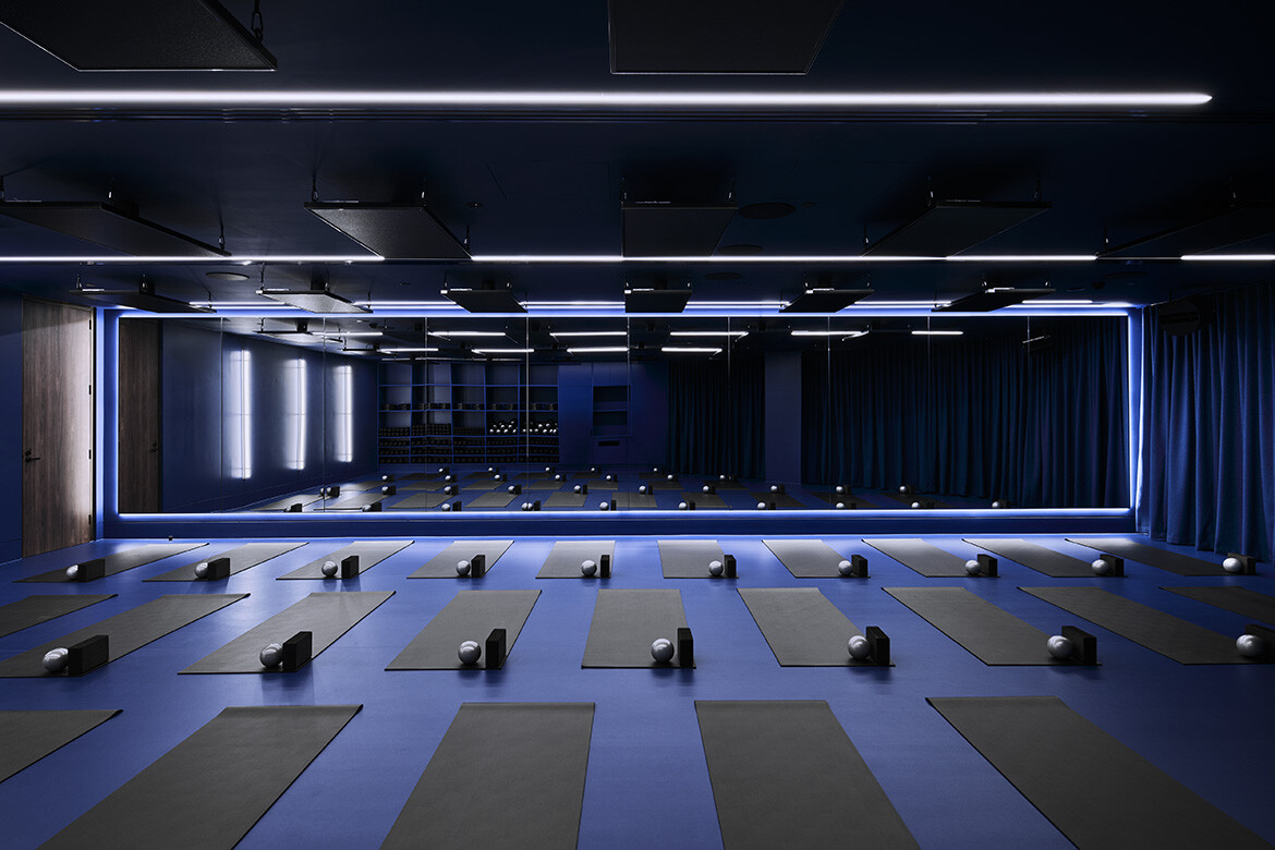 Softness balanced with boldness in Technē’s lobby fitness fit-out