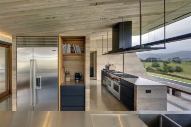 The Farm by Fergus Scott Architects, photo by Michael Nicholson.