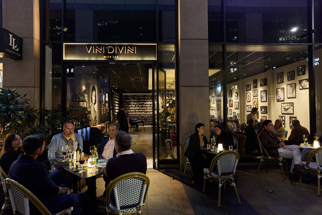 Around the wine world with Unita