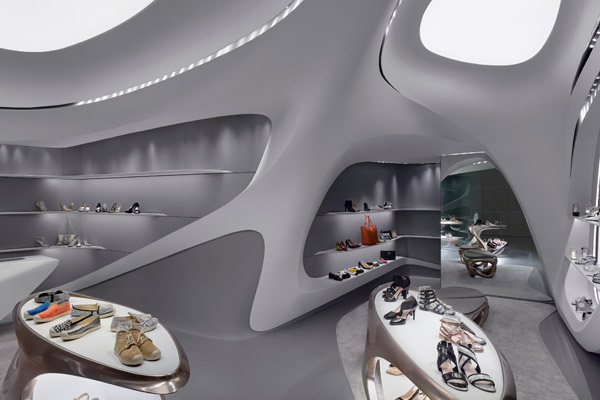 Geometry And Materiality In Dialogue