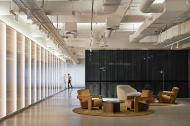 CBRE Sydney workplace by Bates Smart reimagines the office experience