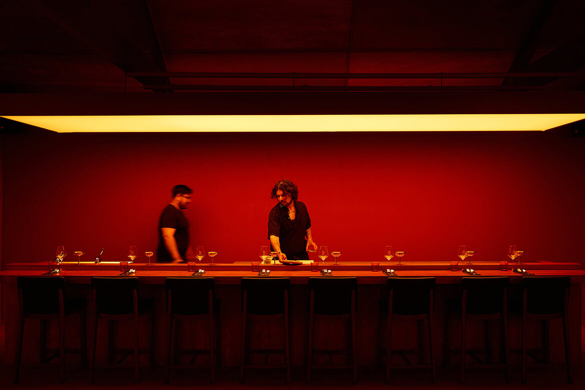 Disuko channels 1980s Tokyo nostalgia atop a Melbourne rooftop