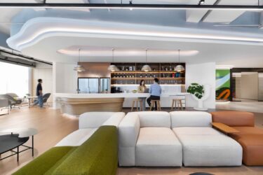 Steelcase opens hybrid showroom and workplace in Hangzhou