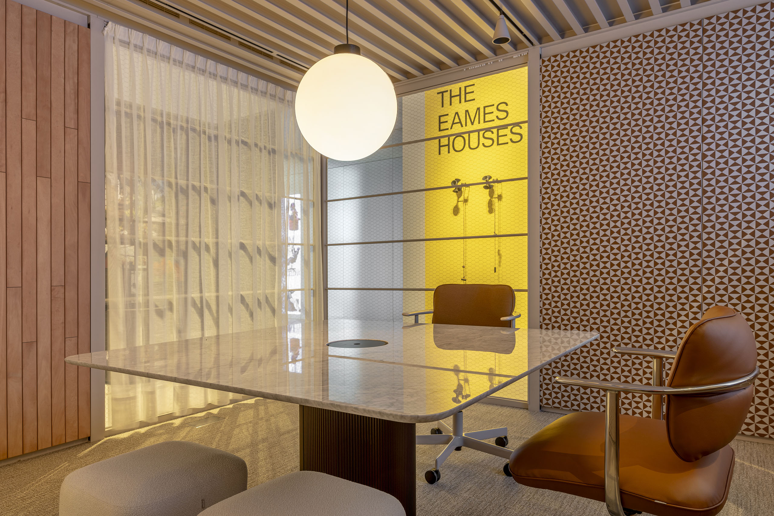 “Eames goodwill in the office”: A Saturday Indesign standout as Alex Alorda visits from Europe