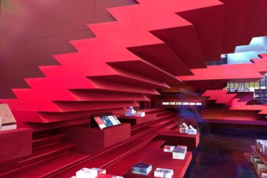 Mezzi Master Bookshop & Exhibit (Changsha) by One Plus Partnership was shortlisted in The Social Space category in 2017. This year, retail design is catered to in our new INDEs category The Shopping Space.